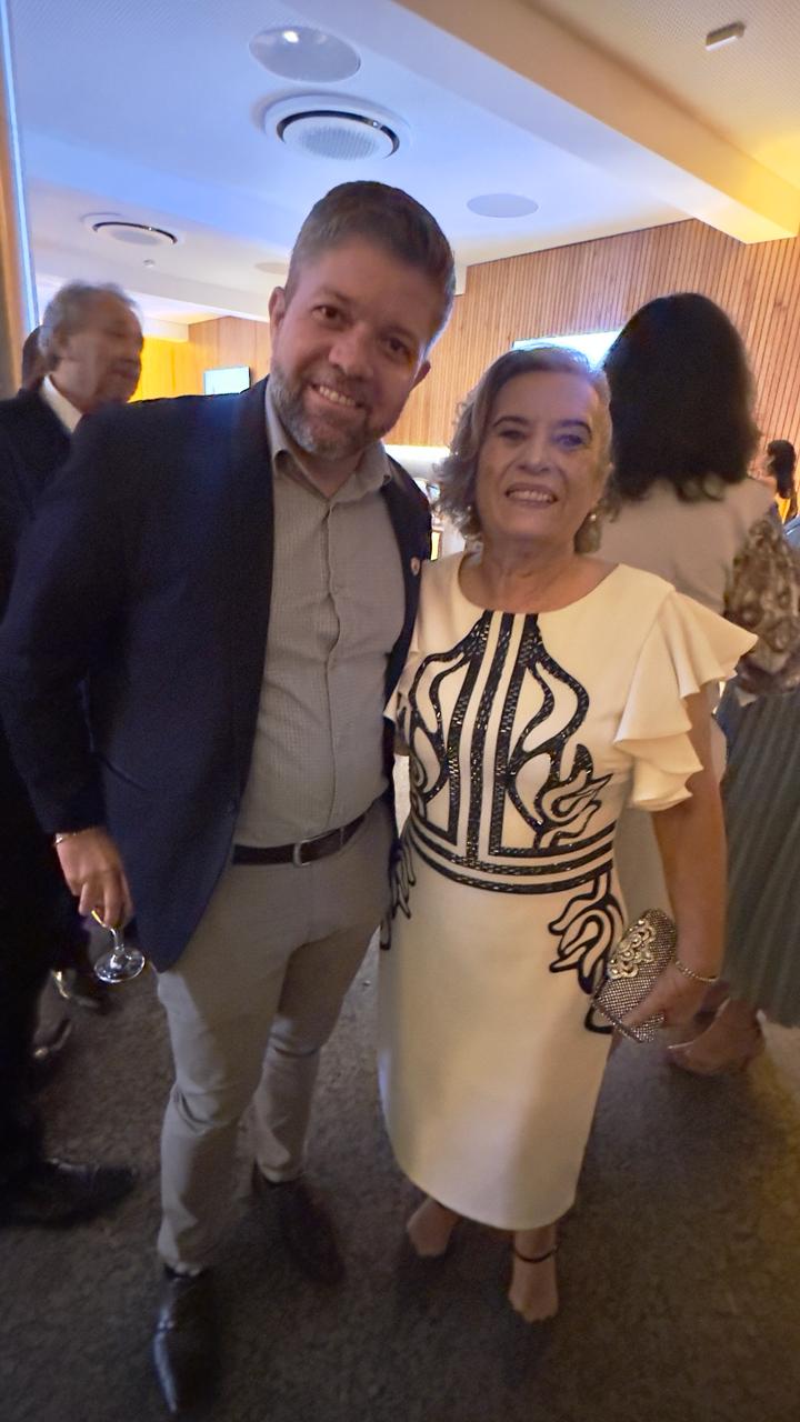 Sindpol/MG prestigia posse da diretoria Adepol